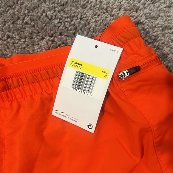 NWT Nike orange running shorts - Picture 2 of 4